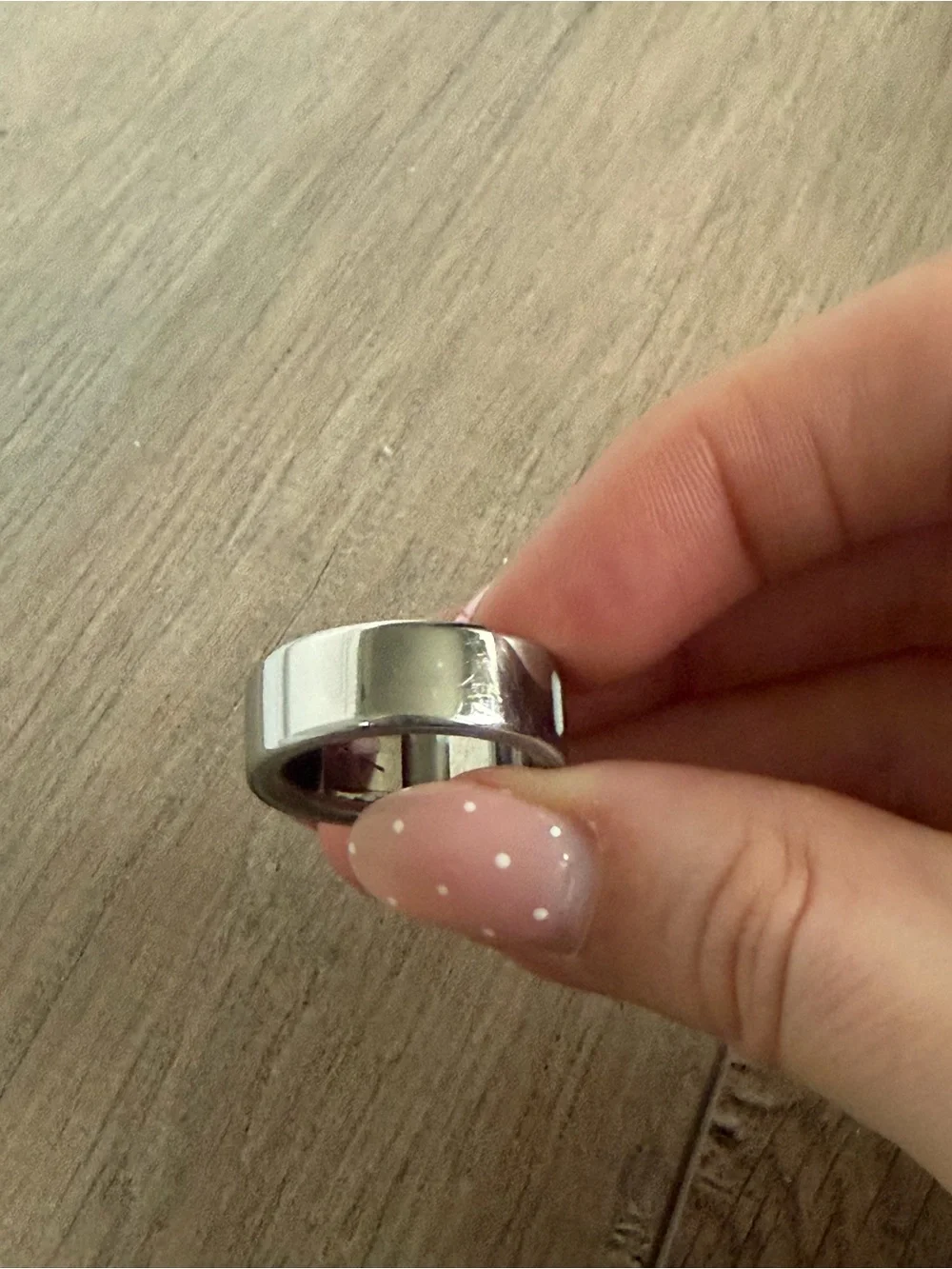 ŌURA Ring 4 Charger with Cable - silver size 7